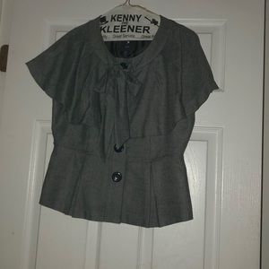 Gray short sleeveless vest
